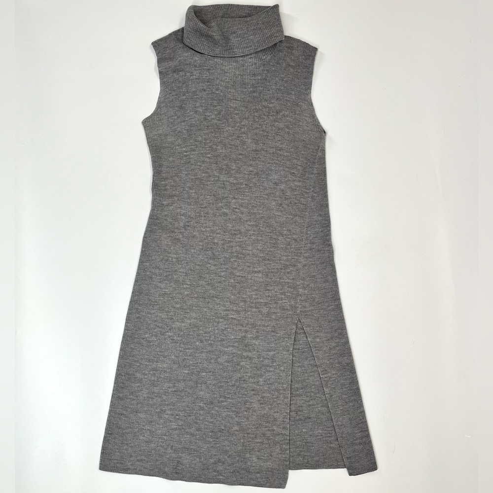 BCBGMaxAzria Ribbed Knit Turtleneck Dress Size M  Lightweight  NWOT